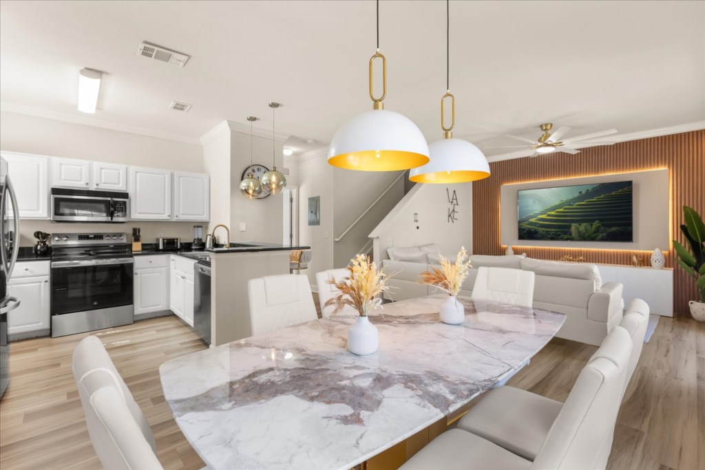 4 bedroom vacation townhouse at Lucaya Village - Image 5