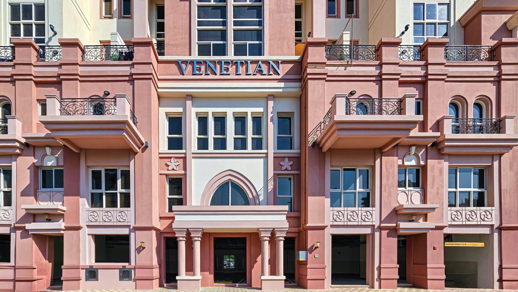 AP_Vntn_906_67