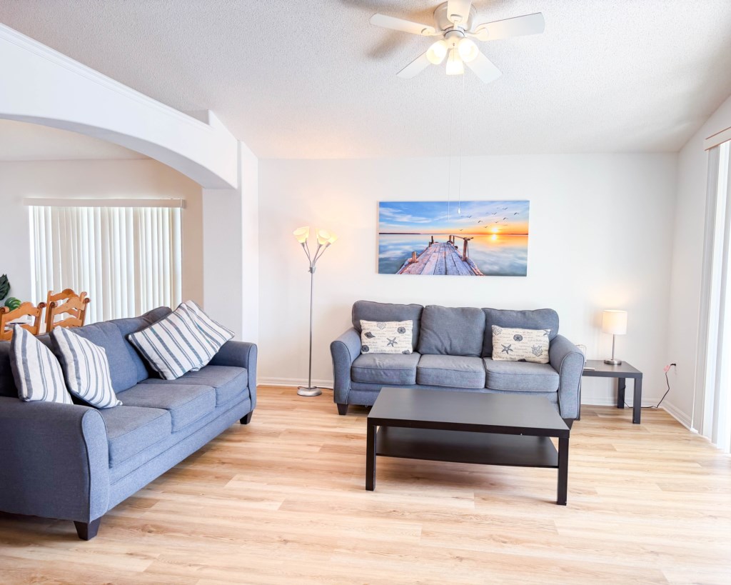 118_Lake_Shore_Pkwy-33