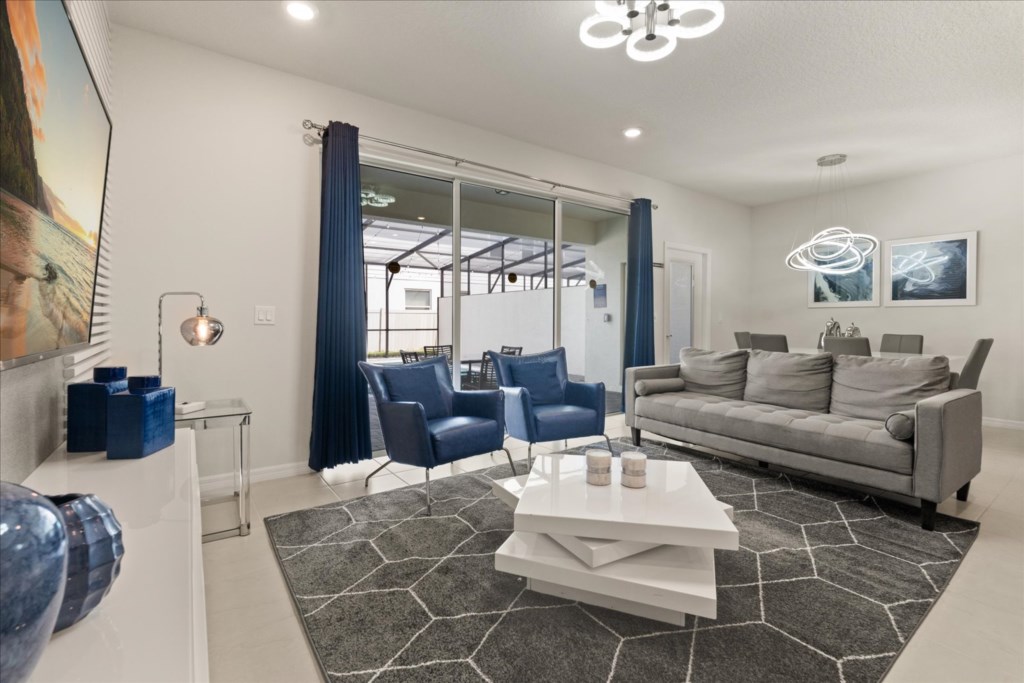 5 bedroom vacation townhouse at Windsor Island Resort - Image 4