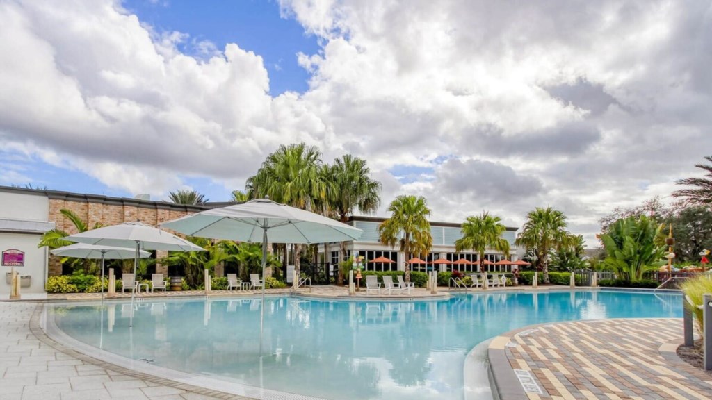 by the pool the restaurant n bar can let u totally released n enjoyed...