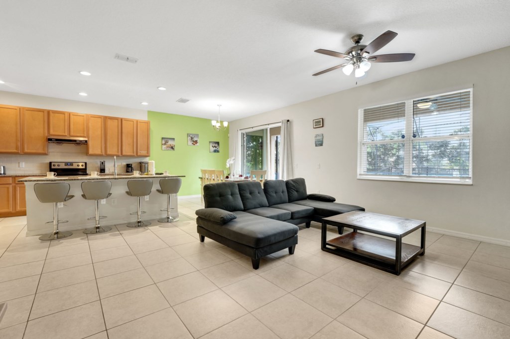 25-web-or-mls-PHO09217