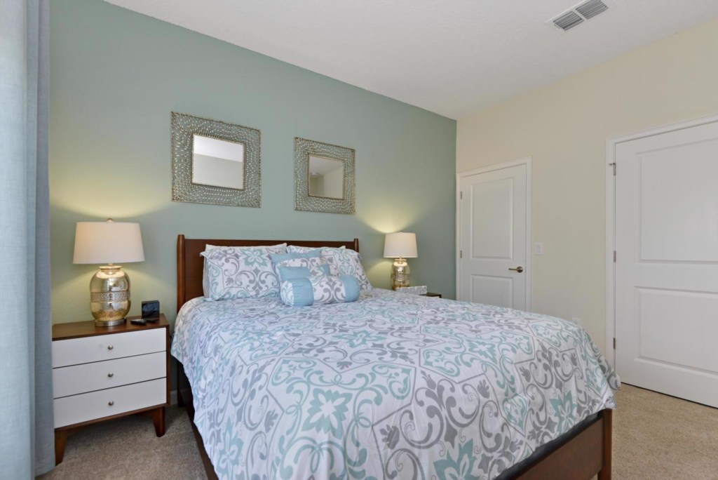 24_bedroom3