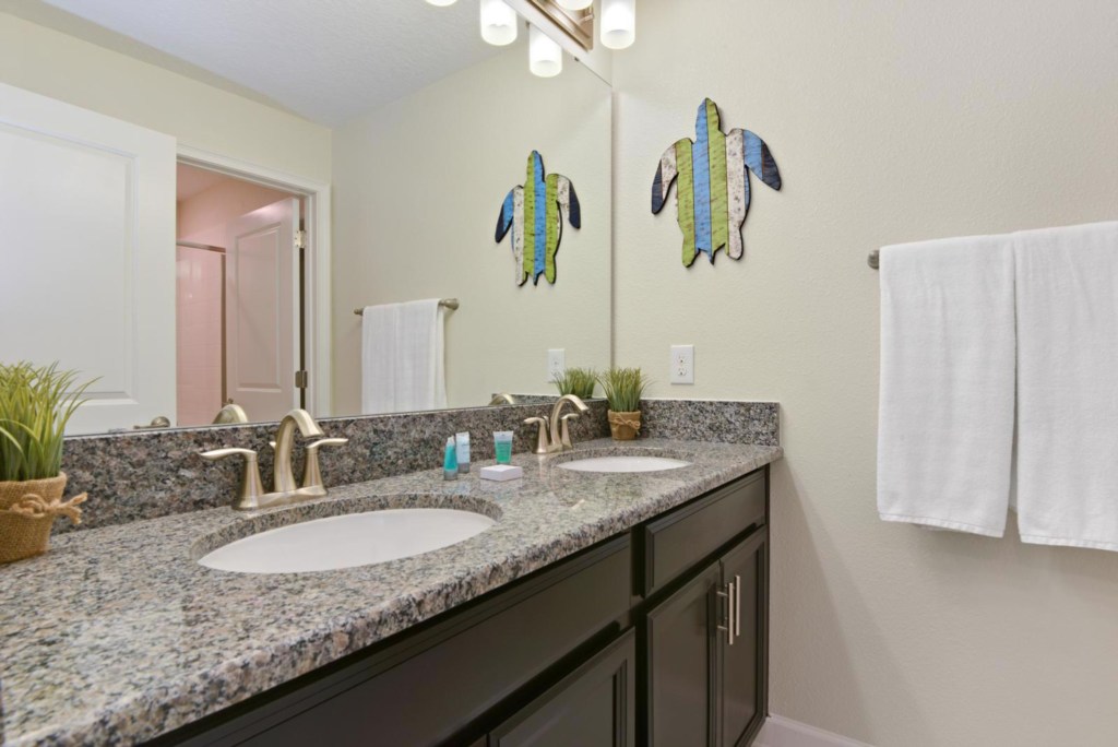 28_bathroom3