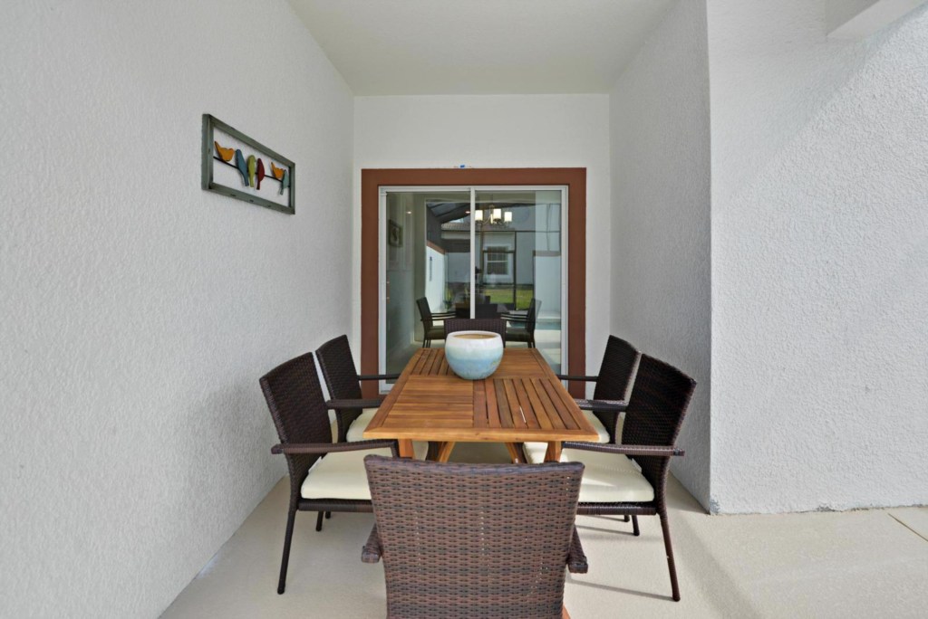 32_patio