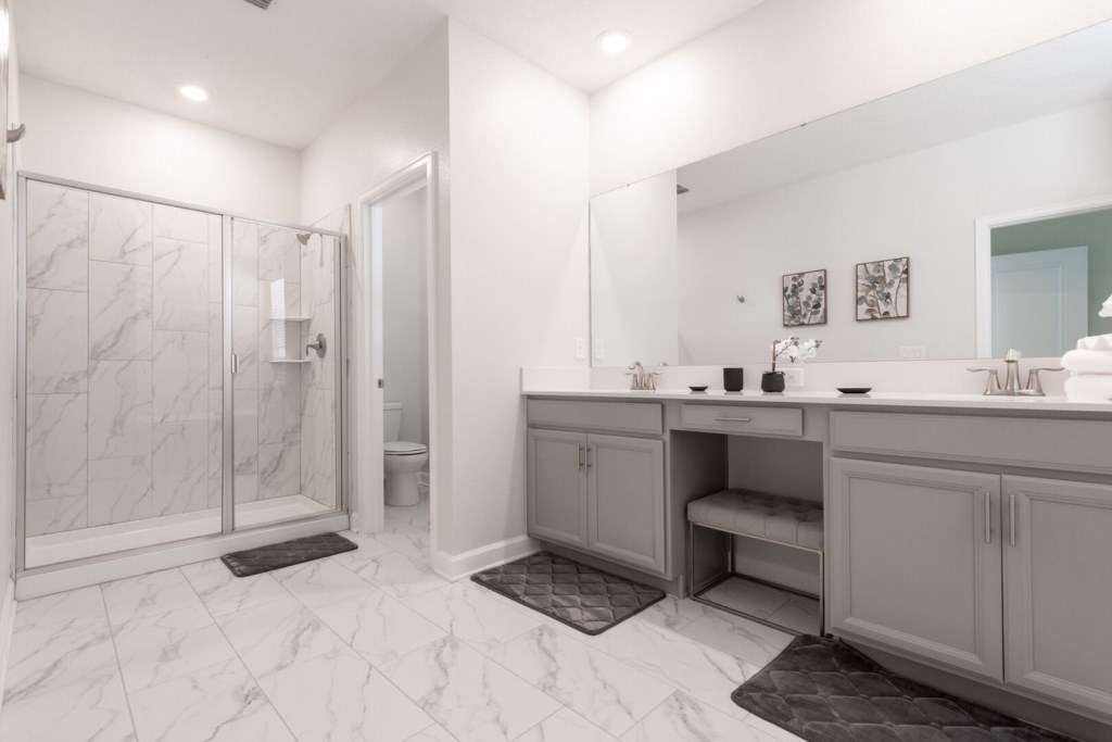 twin sink, shower & toilet