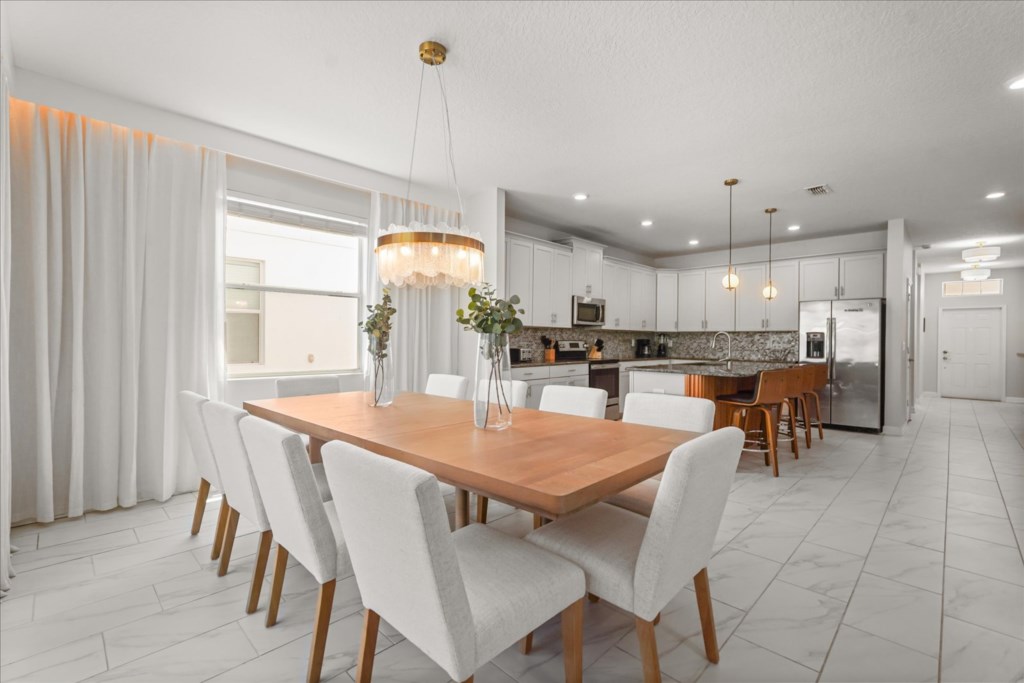 6 bedroom vacation house at Storey Lake - Image 5
