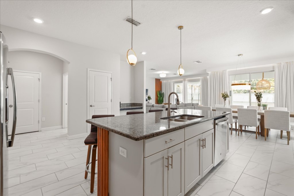 6 bedroom vacation house at Storey Lake - Image 9