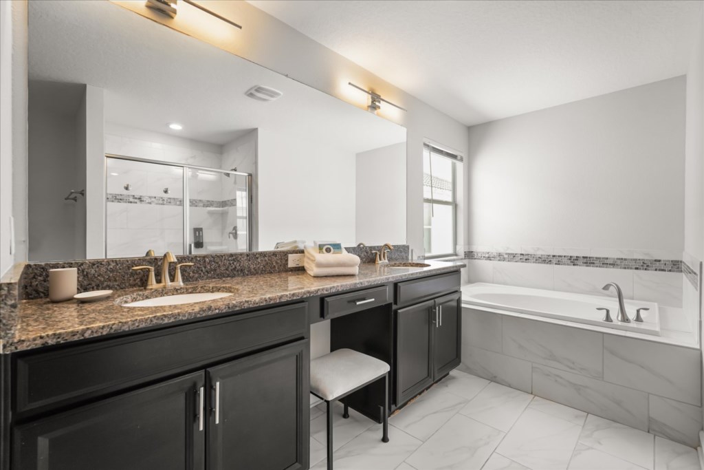 6 bedroom vacation house at Storey Lake - Image 35