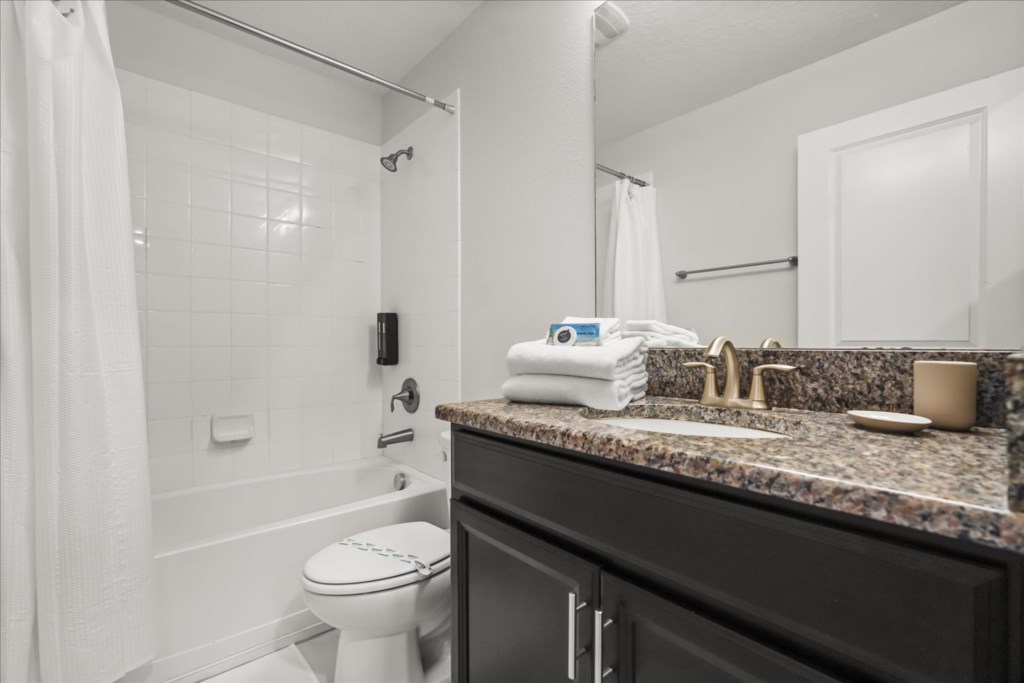 6 bedroom vacation house at Storey Lake - Image 36
