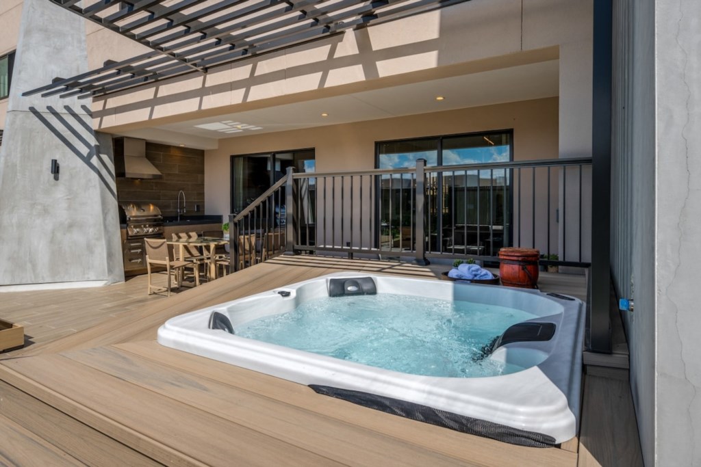 JAcuzzi3BDR