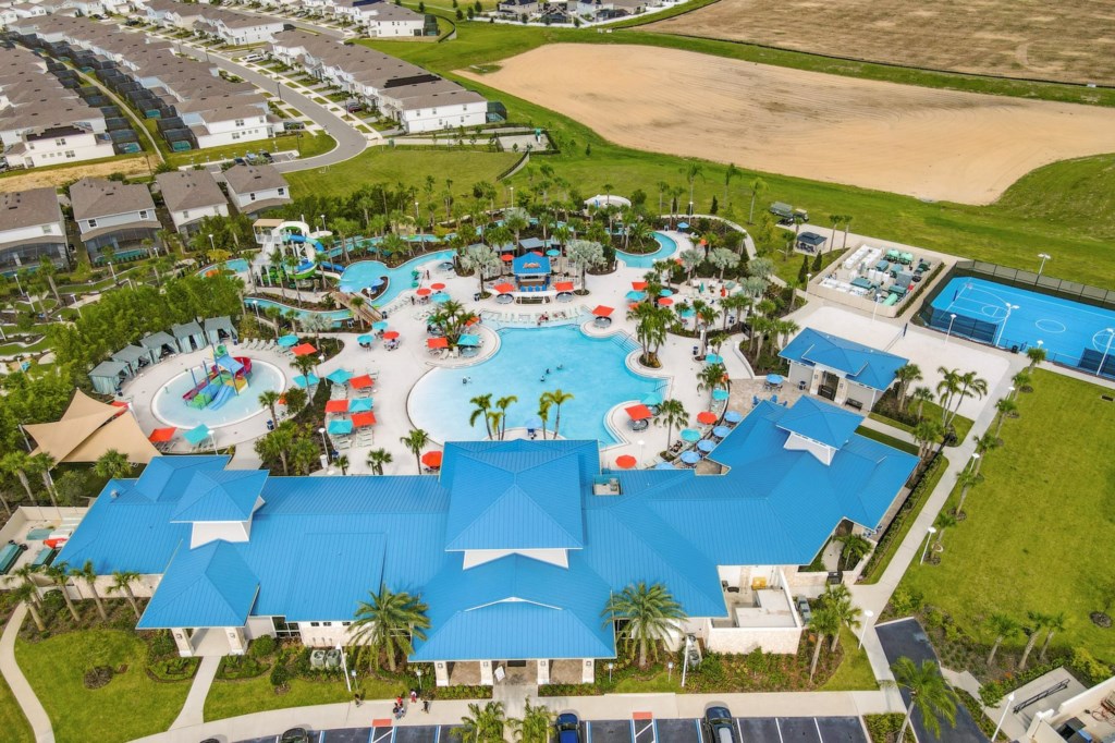 5 bedroom vacation townhouse at Windsor Island Resort - Image 41