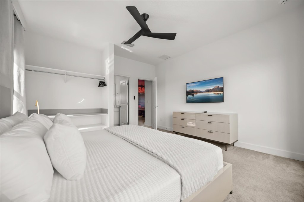 4011 Sonoma Boulevard, 15-bedroom vacation home at Sonoma Resort in Kissimmee, FL — photo 37 of 110