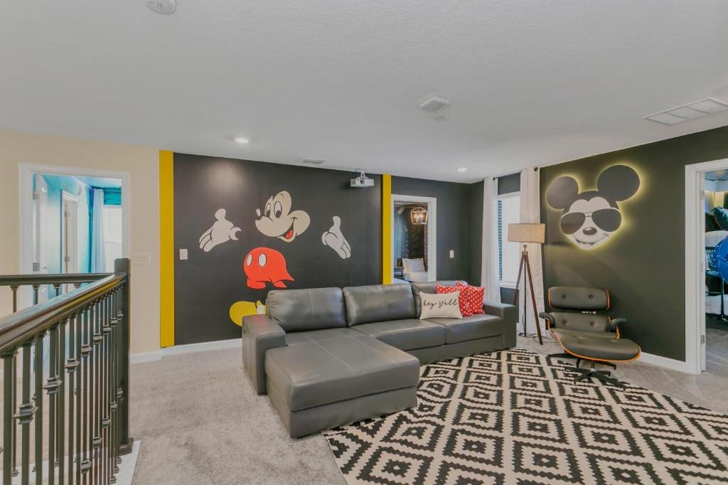 9 bedroom vacation house at Storey Lake - Image 21