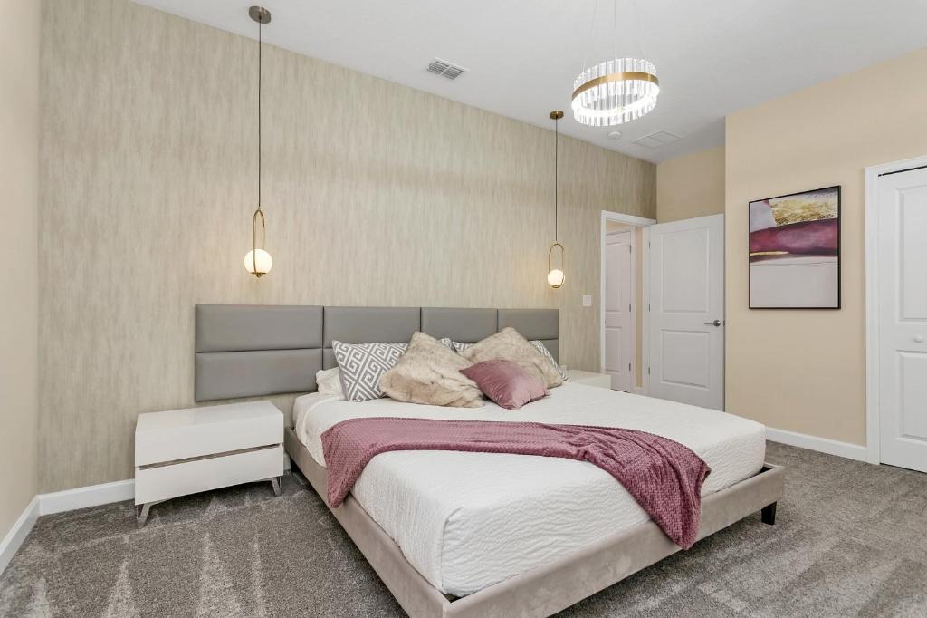 9 bedroom vacation house at Storey Lake - Image 23