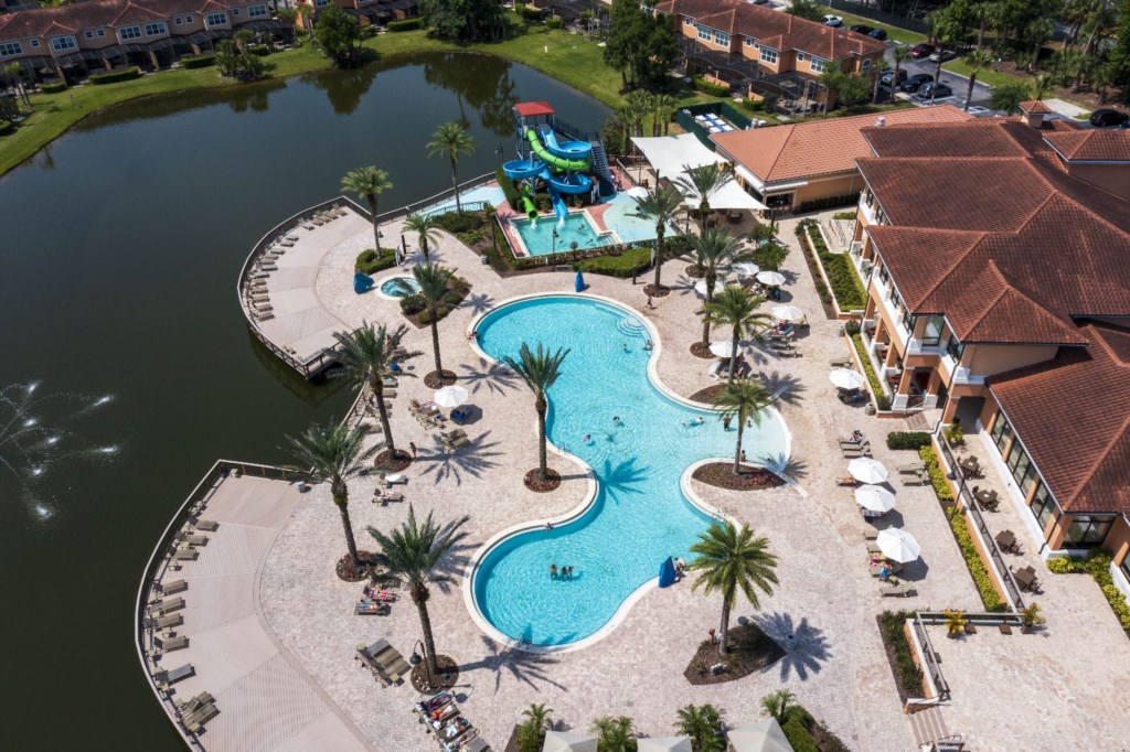 5716 Delorean Drive, 3-bedroom vacation townhouse at Regal Oaks in Kissimmee, FL — photo 38 of 65