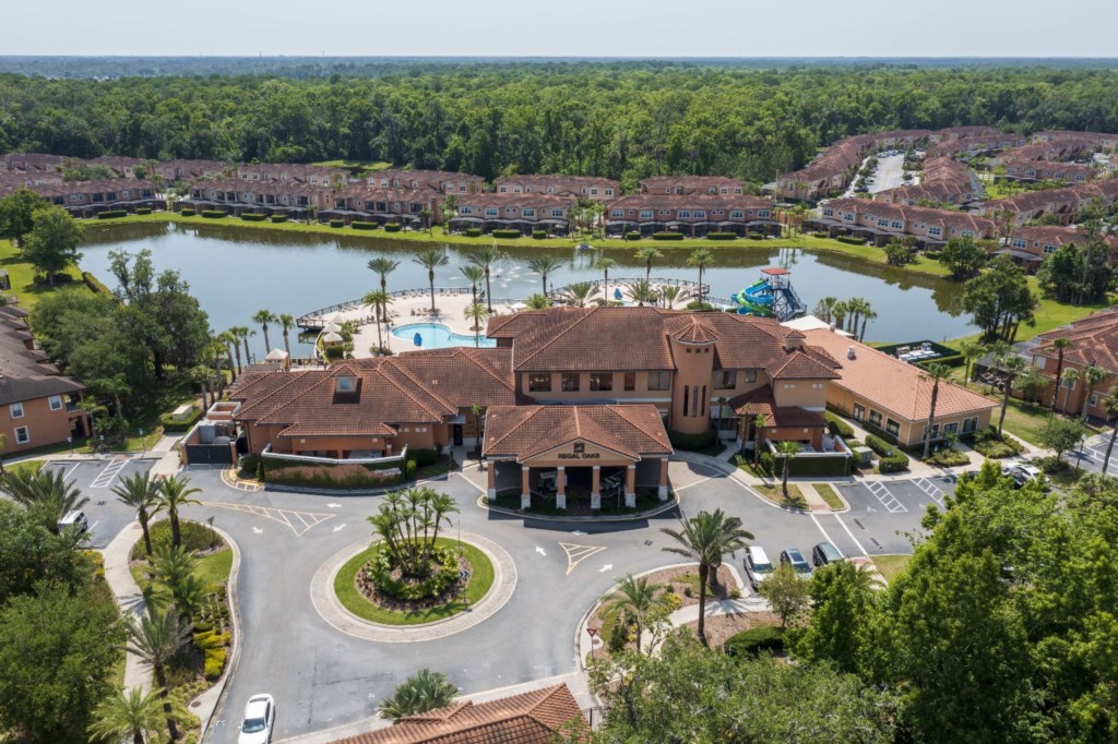 5716 Delorean Drive, 3-bedroom vacation townhouse at Regal Oaks in Kissimmee, FL — photo 42 of 65