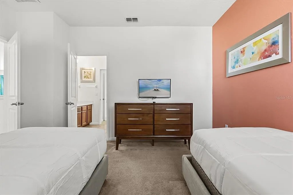 6 bedroom vacation house at Bella Vida - Image 23