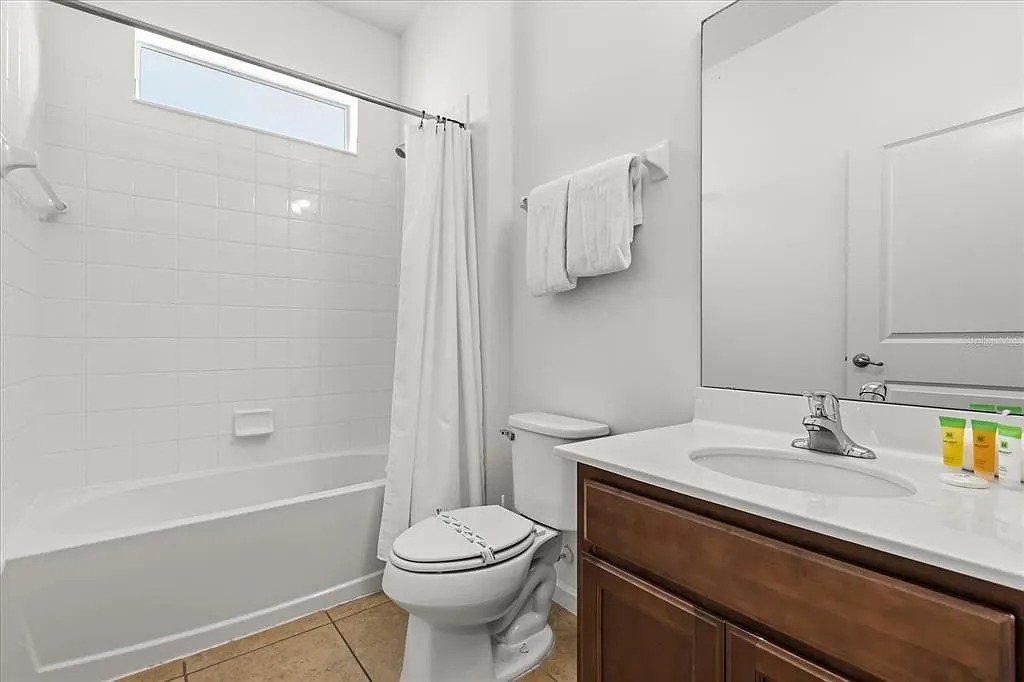 6 bedroom vacation house at Bella Vida - Image 31