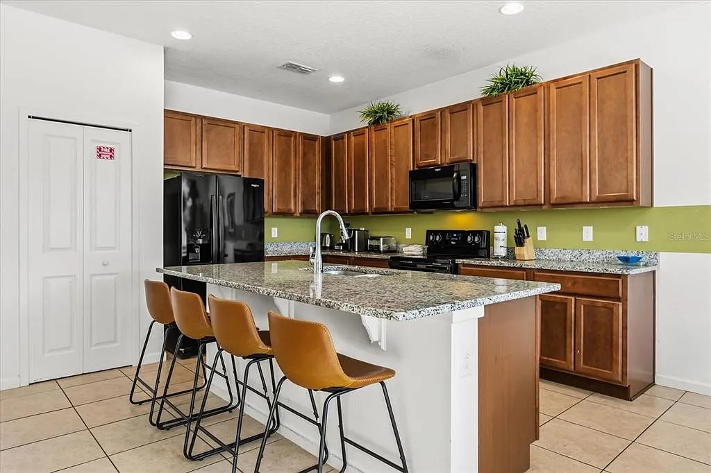 6 bedroom vacation house at Bella Vida - Image 5