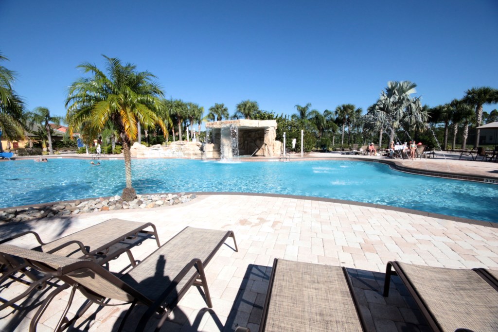 Paradise palms - 1.003.JPG
