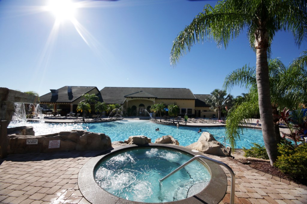 Paradise palms - 1.010.JPG