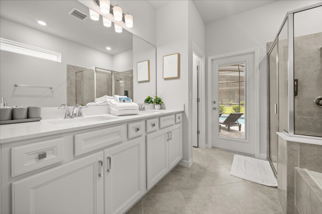 8 bedroom vacation house at Windsor Cay - Image 37