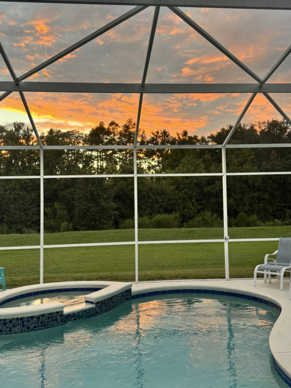 pool_sunset_1.jpeg