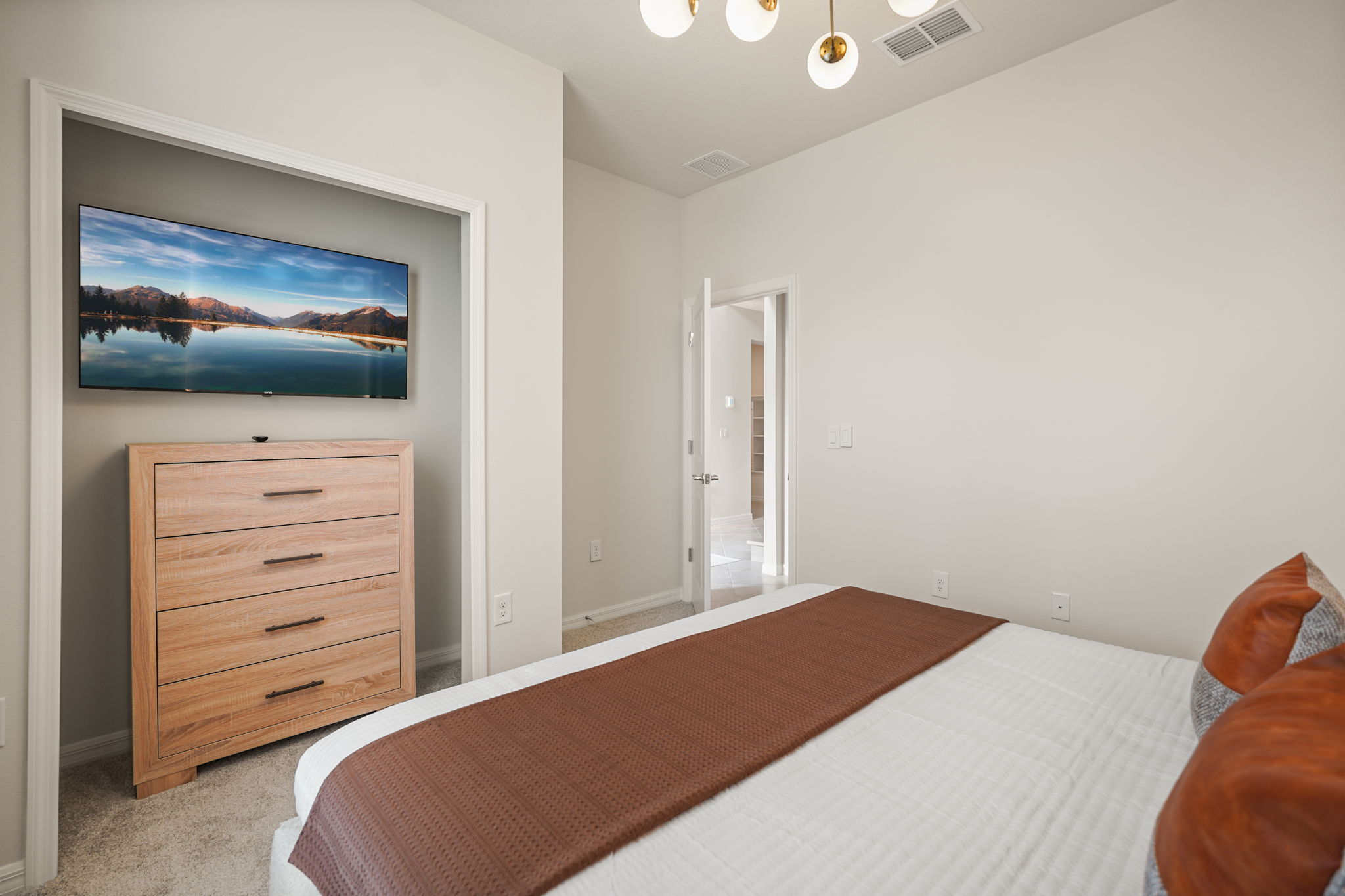 8 bedroom vacation house at Windsor Cay - Image 32