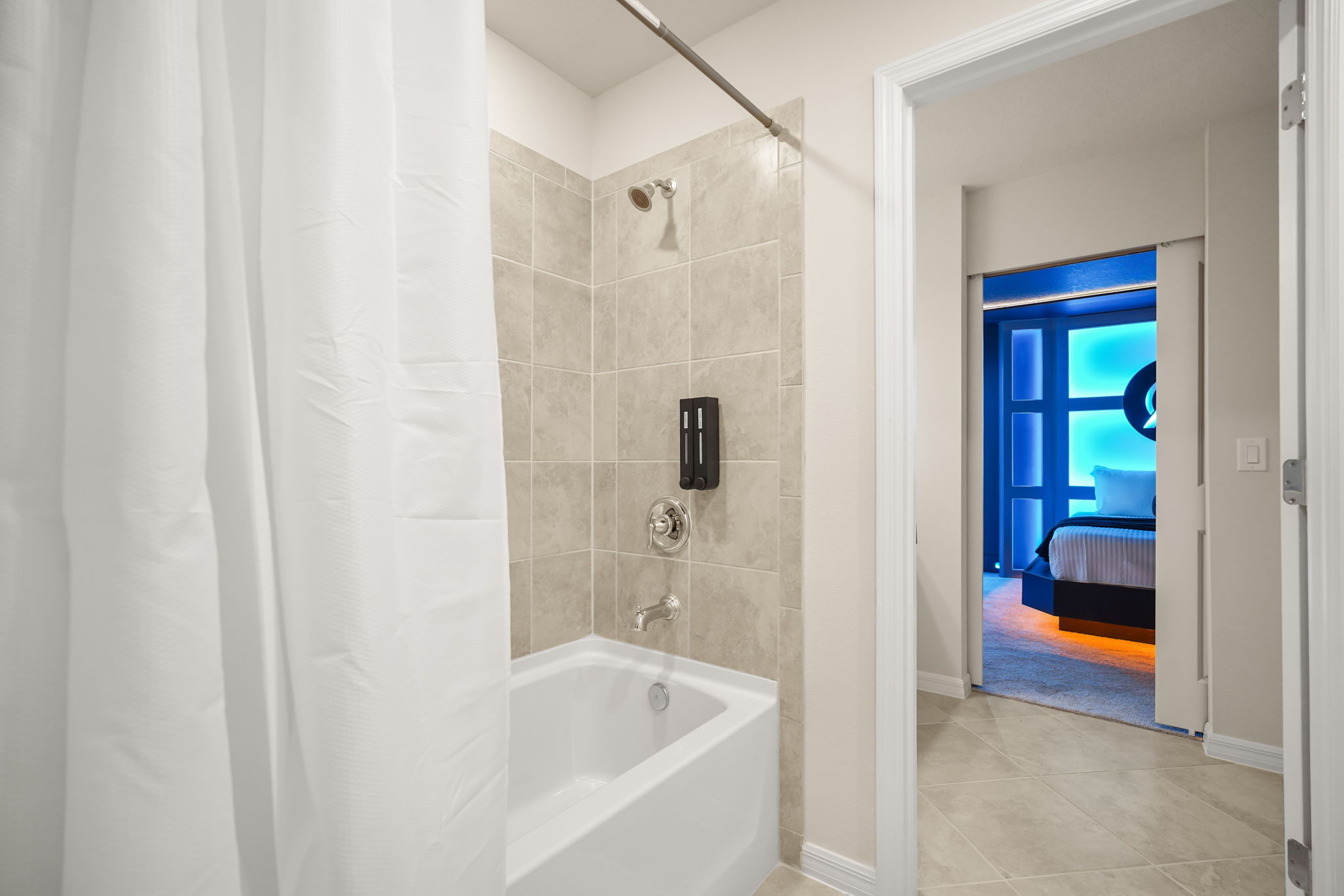 8 bedroom vacation house at Windsor Cay - Image 61
