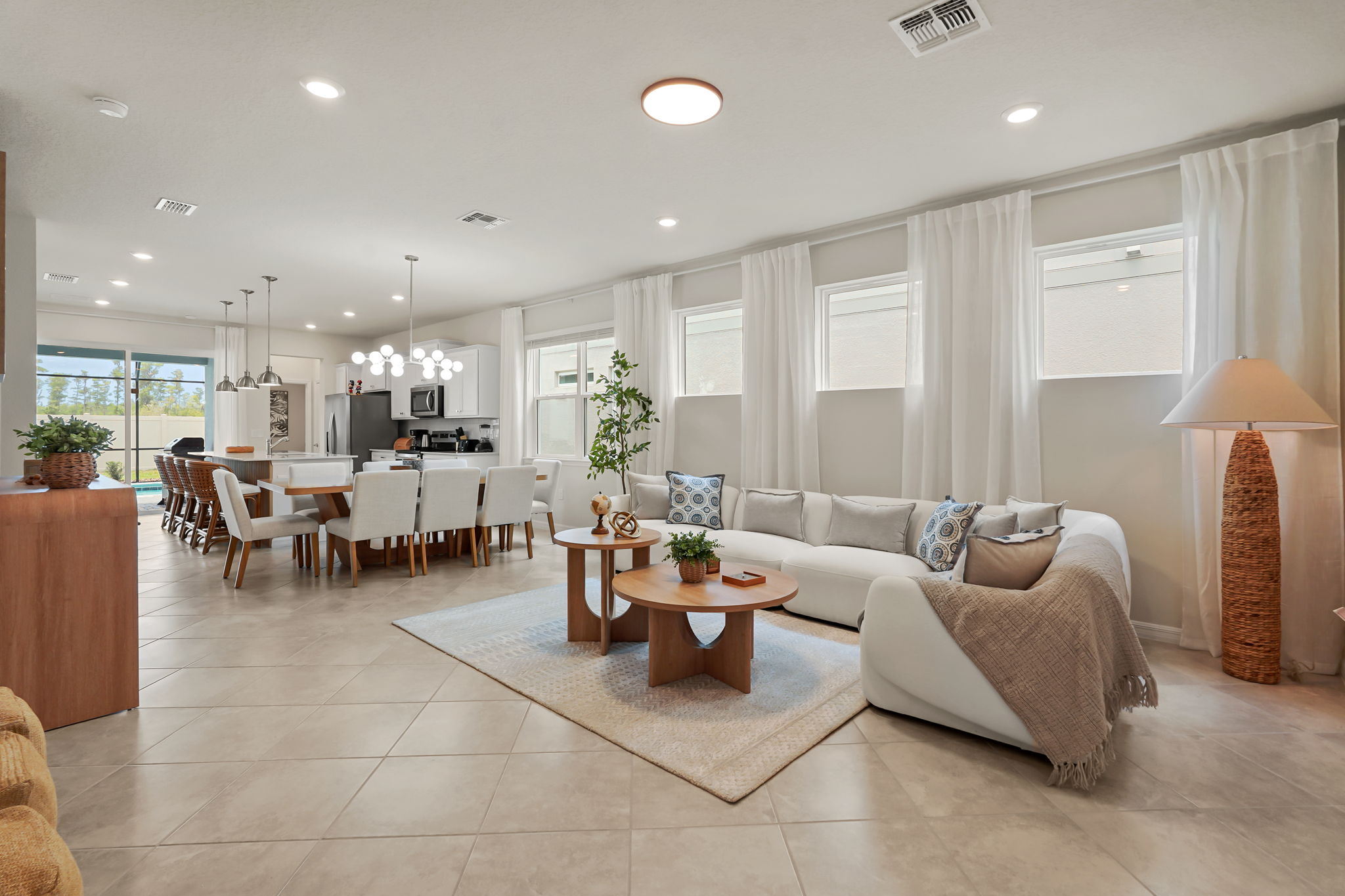 5 bedroom vacation townhouse at Windsor Cay - Image 4