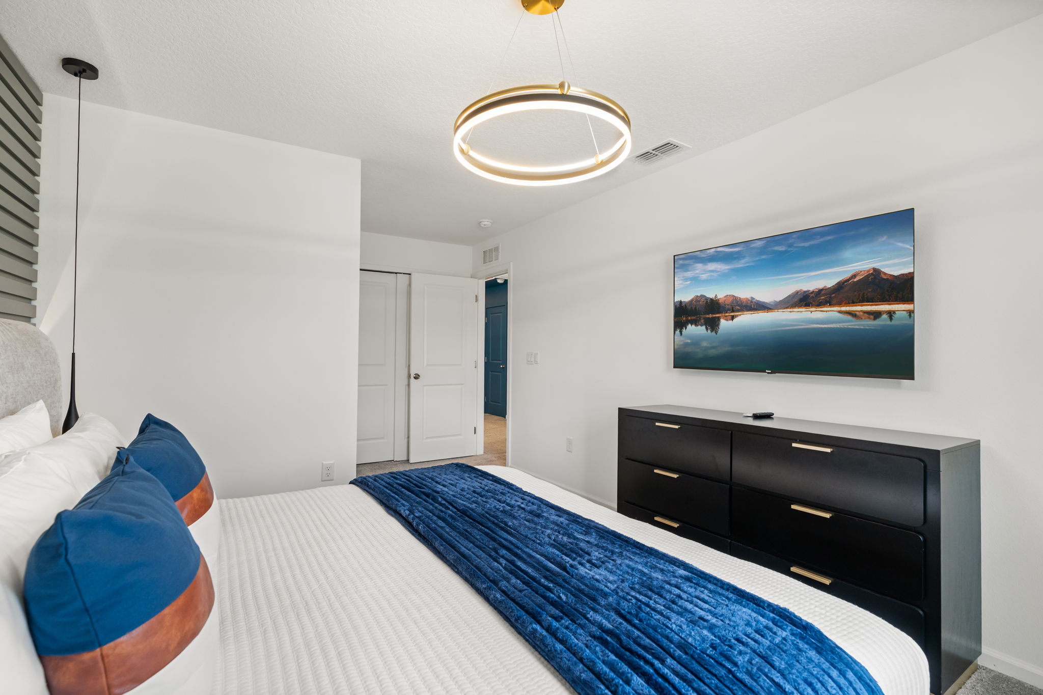 8 bedroom vacation house at Solara Resort - Image 20