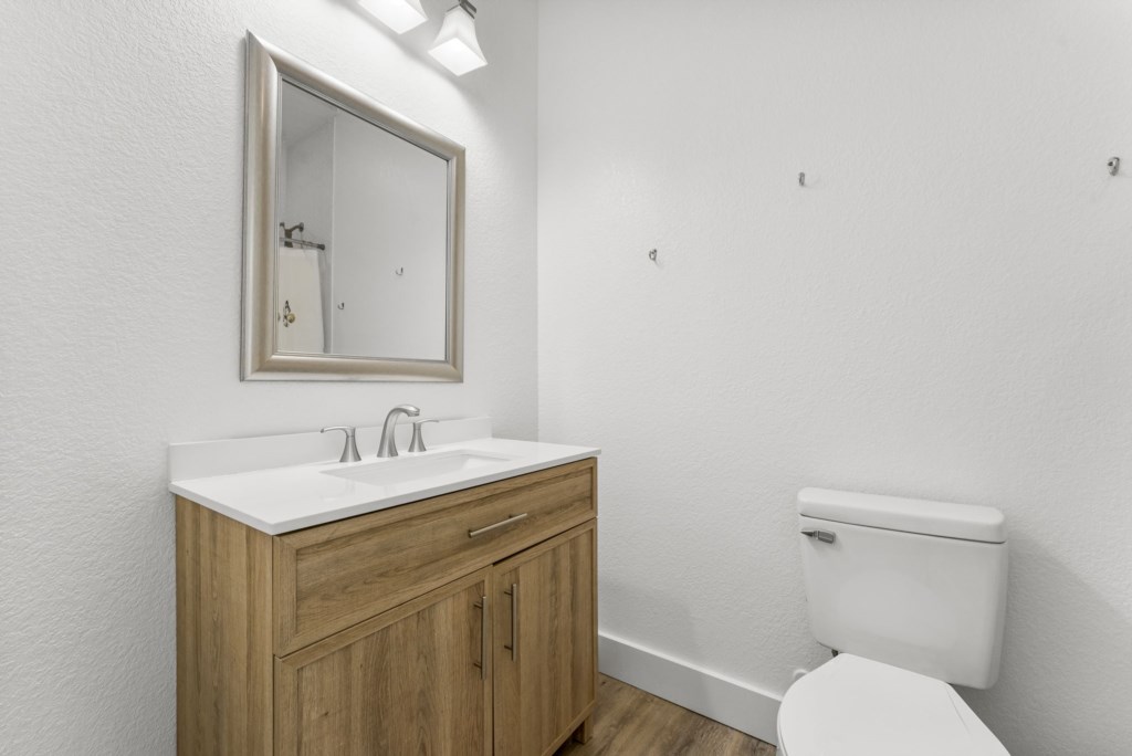 Private King Bathroom On 2nd Floor