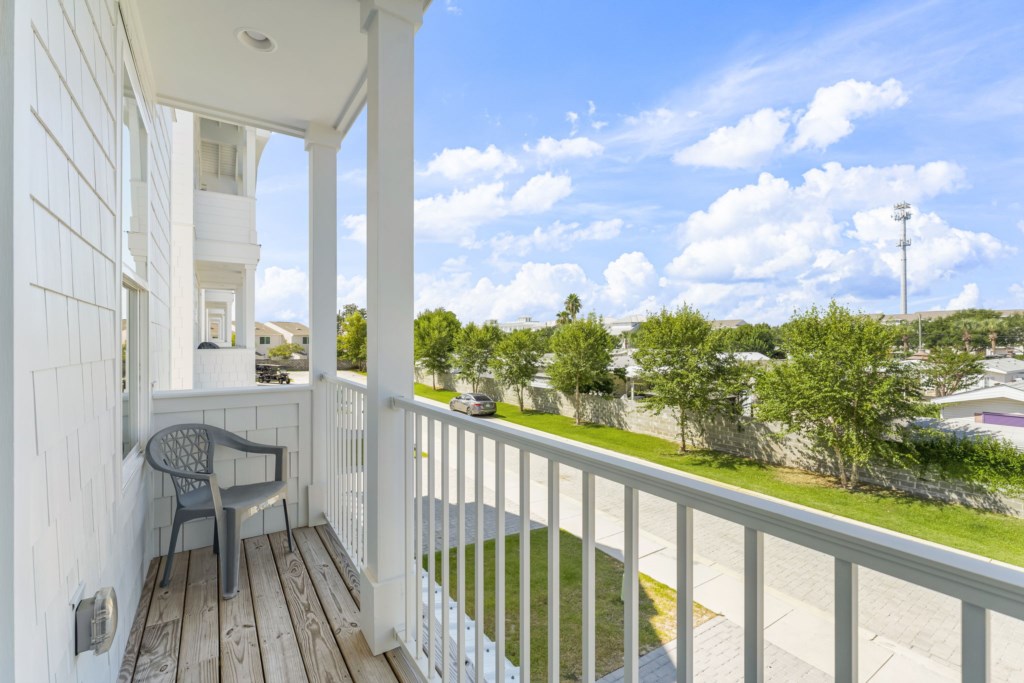 2nd Floor Balcony
