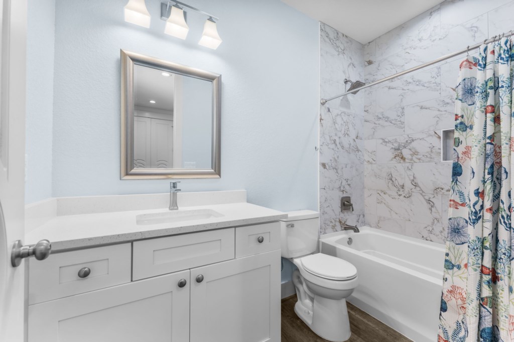 King room on level 2 with private bath