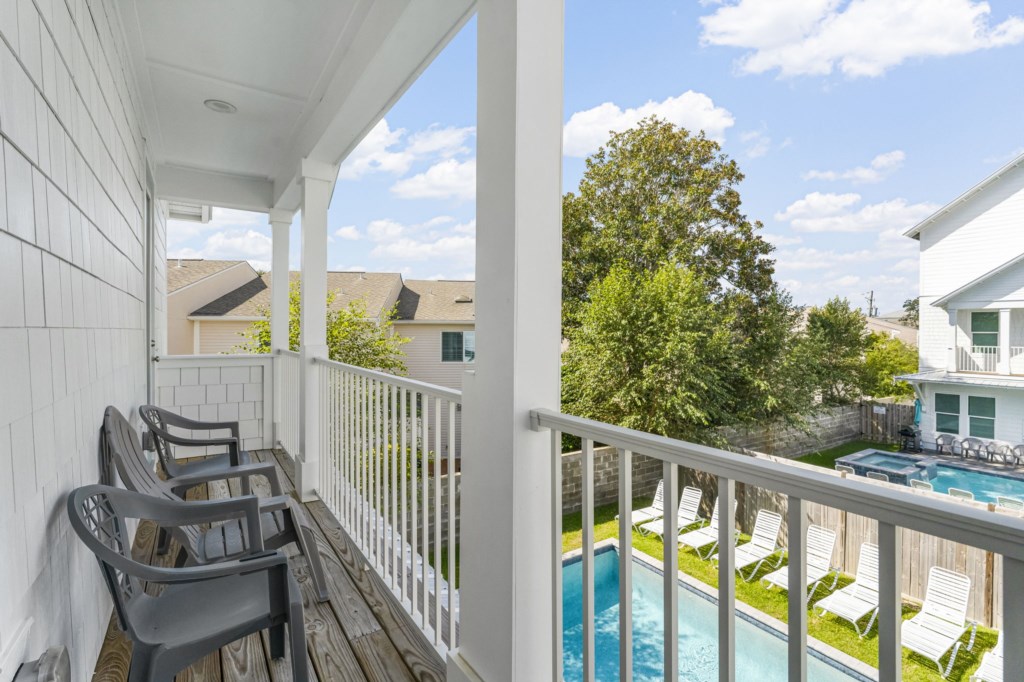 2nd Floor Balcony