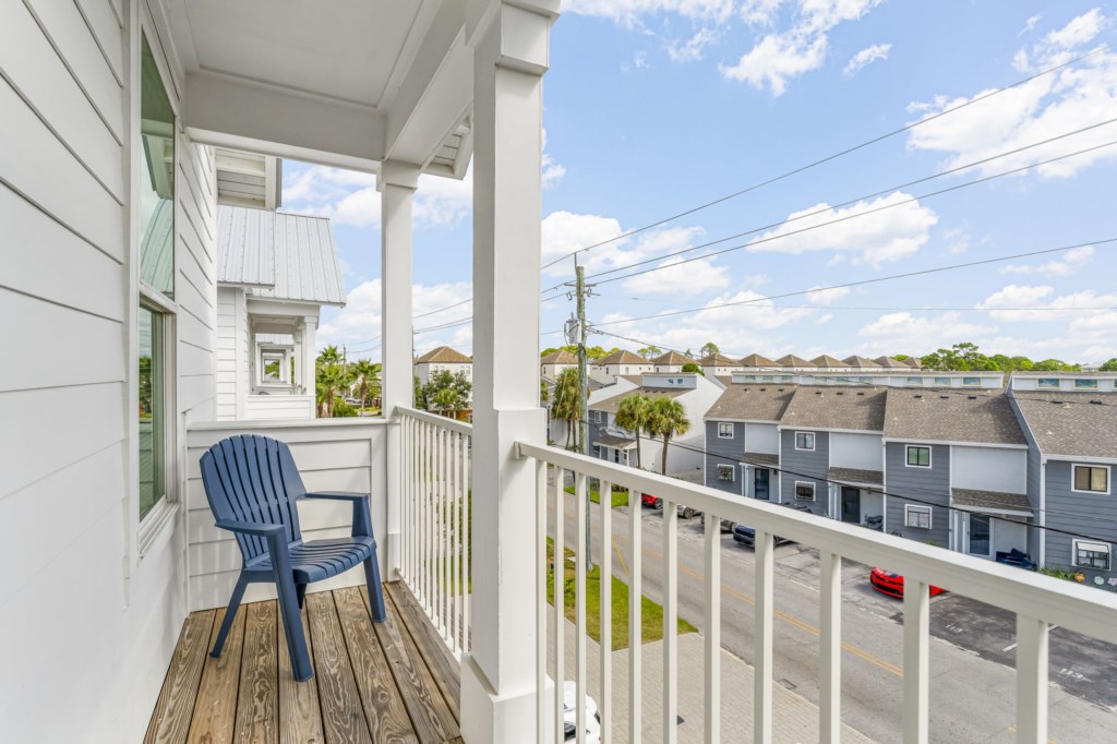 3rd Floor Balcony