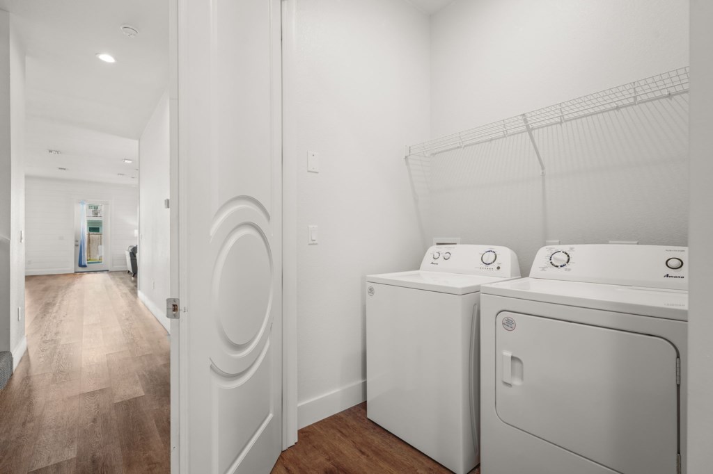 Laundry On 1st Floor