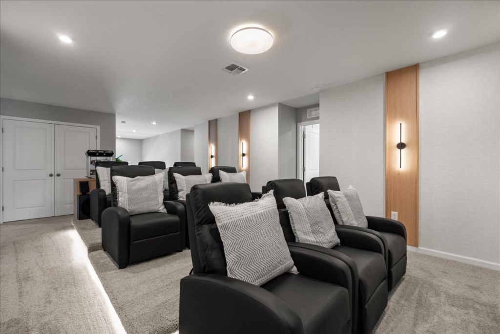 9 bedroom vacation house at Solara Resort - Image 15