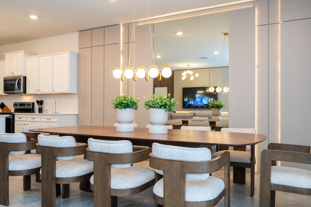 Open Floor Concept Living & Dining