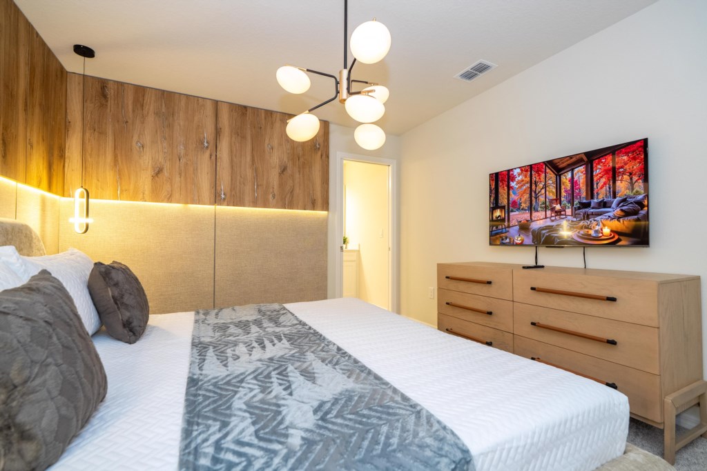 King ensuite 2nd floor