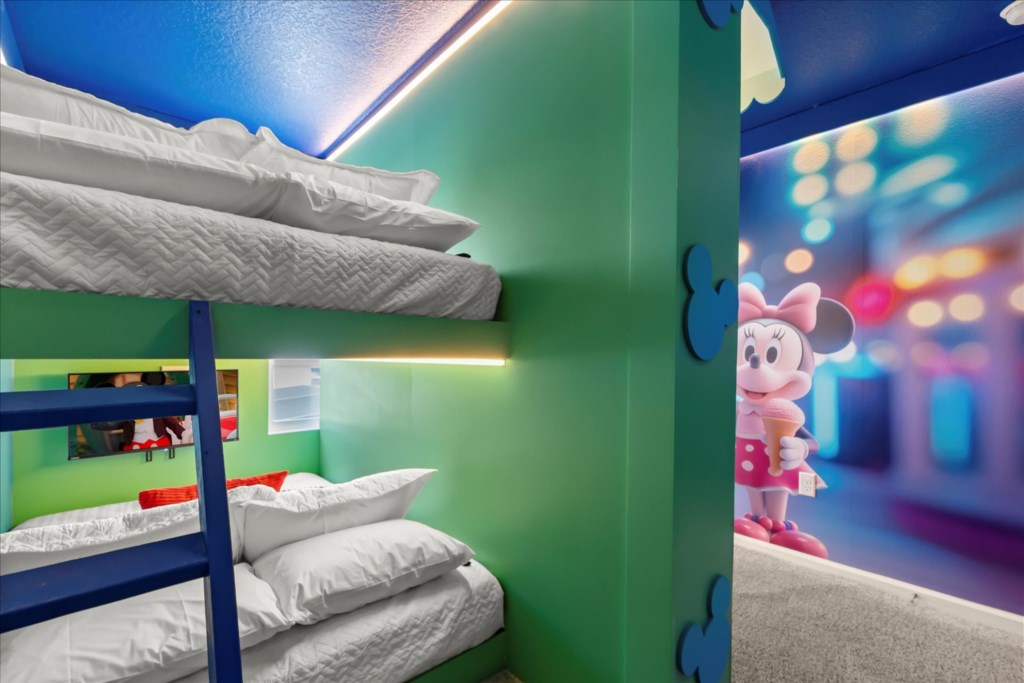 4 bedroom vacation townhouse at Solara Resort - Image 24