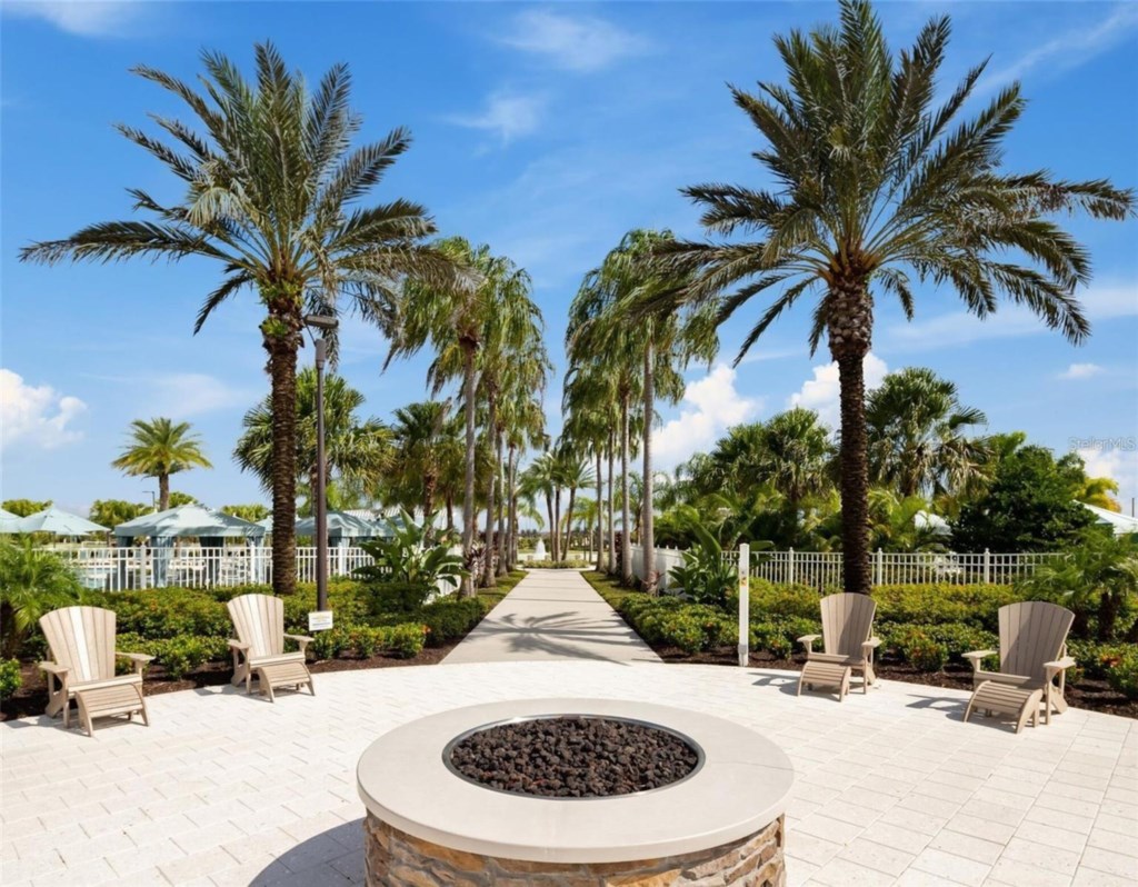 4 bedroom vacation townhouse at Solara Resort - Image 62