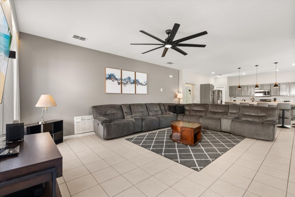 6 bedroom vacation house at Bella Vida - Image 2