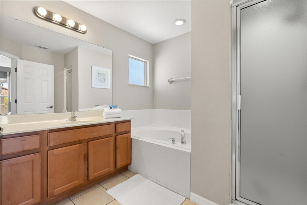 6 bedroom vacation house at Bella Vida - Image 46