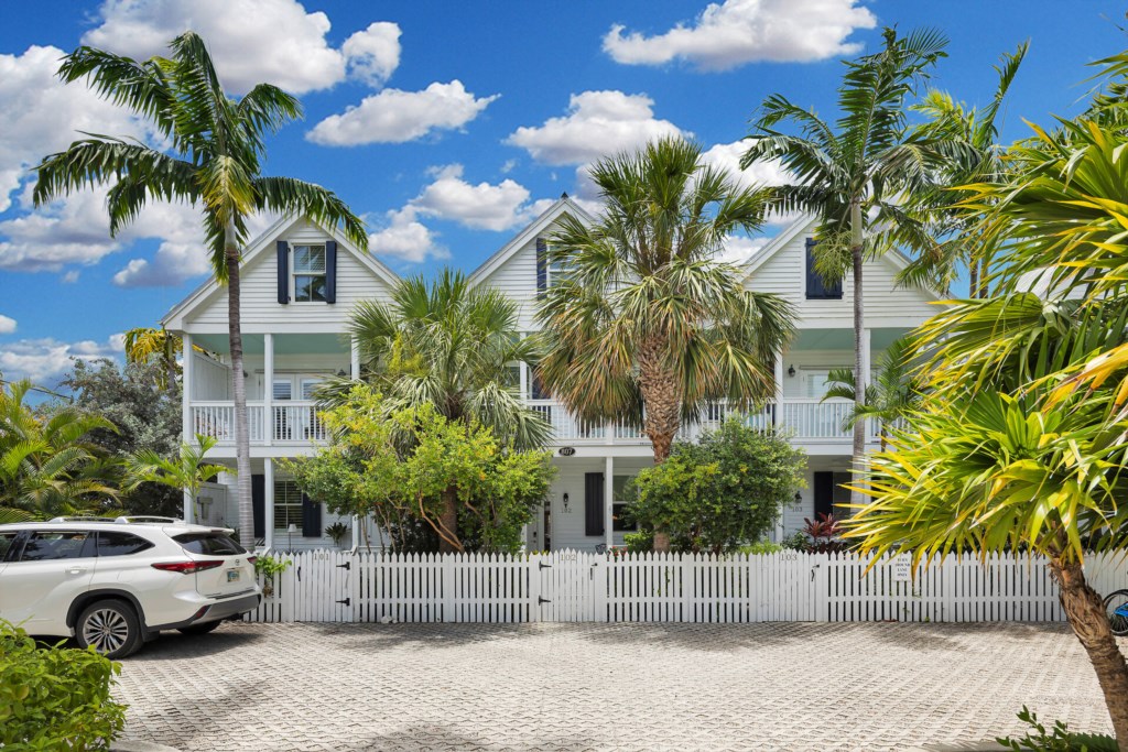 Island Time Casa Ã¢ÂÂ Modern Key West Oasis w/ Pool