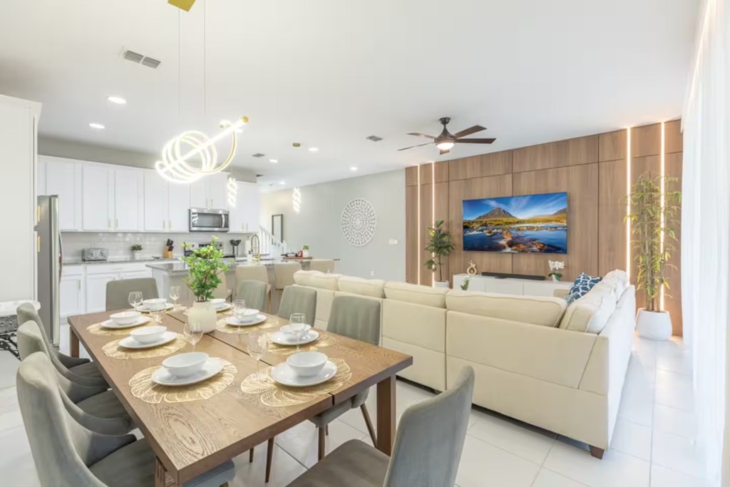 1592 Carey Palm Circle, 5-bedroom vacation townhouse at Solara Resort in Kissimmee, FL — photo 10 of 66