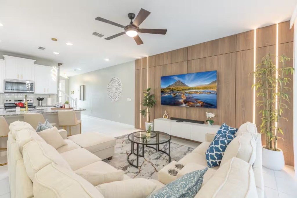 1592 Carey Palm Circle, 5-bedroom vacation townhouse at Solara Resort in Kissimmee, FL — photo 11 of 66