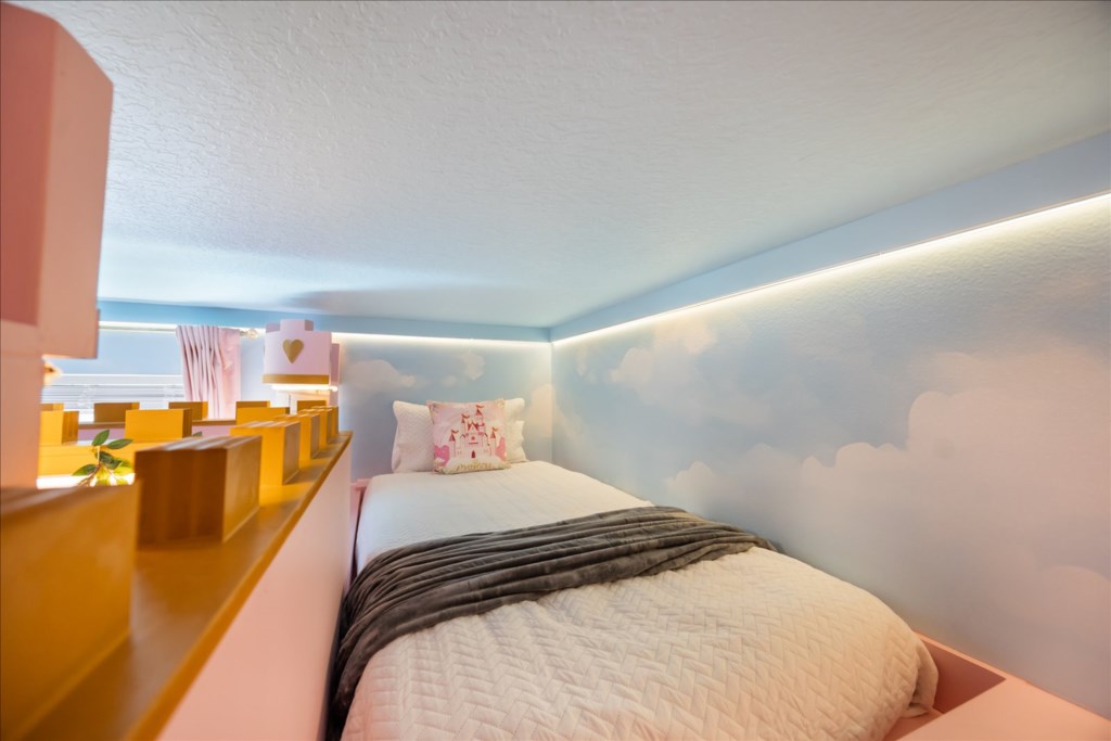 7 bedroom vacation house at Solara Resort - Image 24