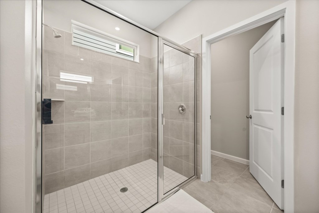 7 bedroom vacation house at Solara Resort - Image 43